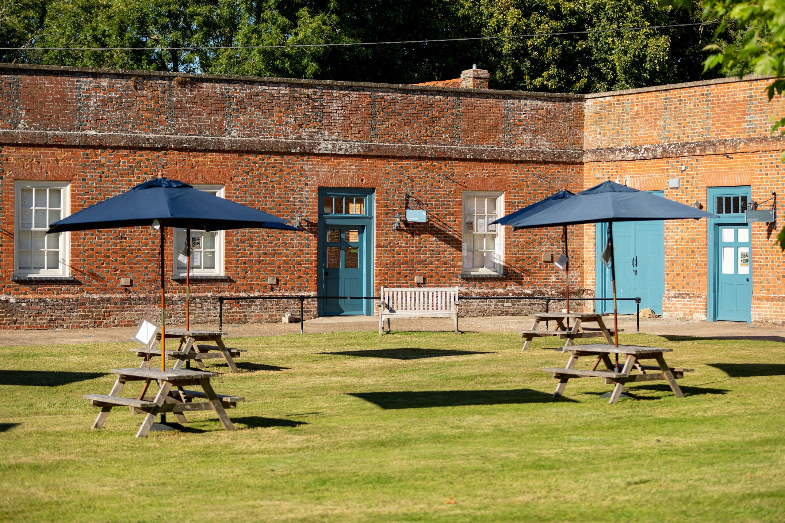 Phoenix Kitchen in Claydon Courtyard